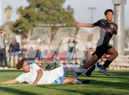 Thumbnail 3 in Virgin Valley vs Sports Leadership & Management (NIAA 3A Southern Quarterfinal) photogallery.