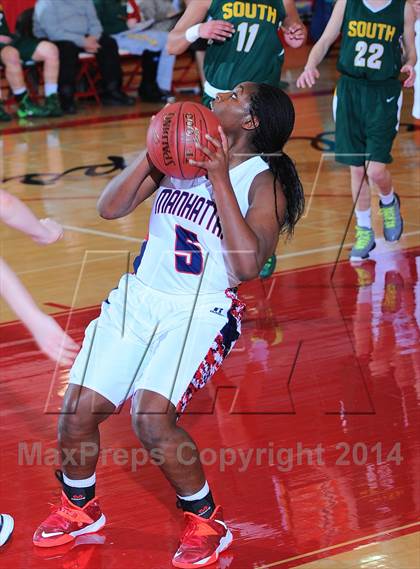 Thumbnail 2 in Manhattan vs Shawnee Mission South (Mid America Classic 2nd Round) photogallery.