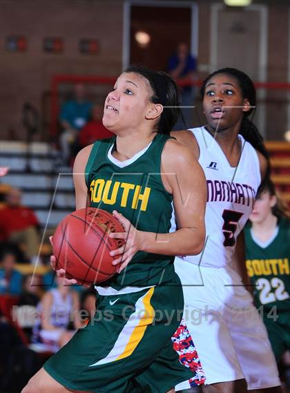 Thumbnail 1 in Manhattan vs Shawnee Mission South (Mid America Classic 2nd Round) photogallery.