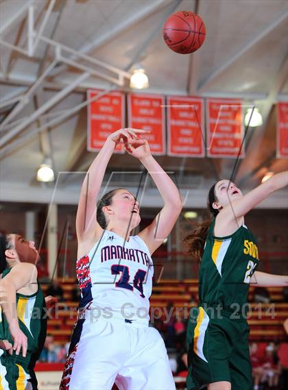 Thumbnail 1 in Manhattan vs Shawnee Mission South (Mid America Classic 2nd Round) photogallery.