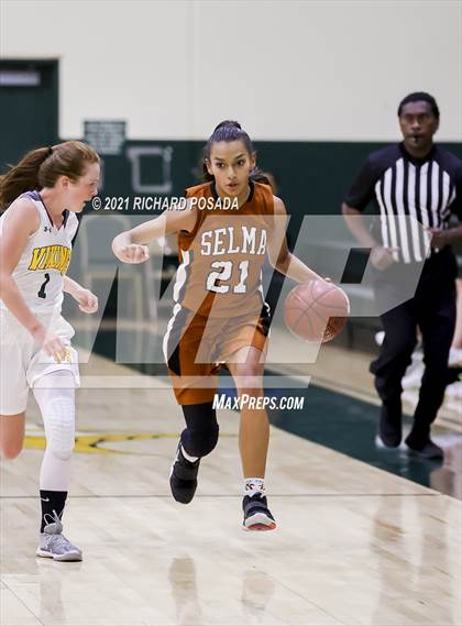 Thumbnail 2 in Selma @ Kingsburg photogallery.