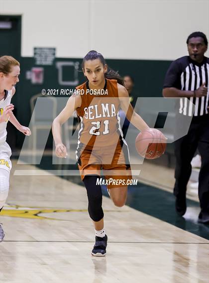 Thumbnail 1 in Selma @ Kingsburg photogallery.