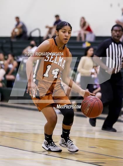 Thumbnail 1 in Selma @ Kingsburg photogallery.