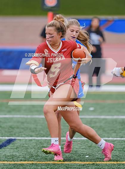 Thumbnail 3 in JSerra Catholic vs Santa Margarita (South County Showdown) photogallery.