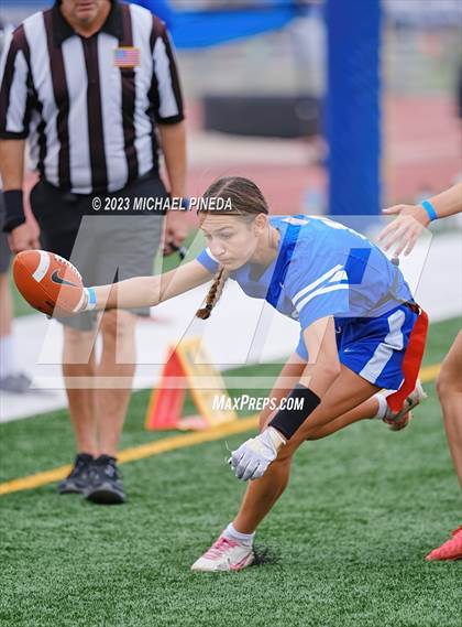 Thumbnail 2 in JSerra Catholic vs Santa Margarita (South County Showdown) photogallery.