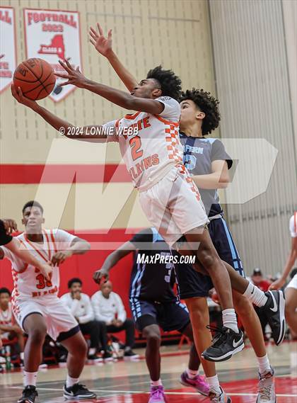Thumbnail 3 in Suffern vs White Plains (3rd Annual Dom Narcisco Memorial Foundation Invitational) photogallery.