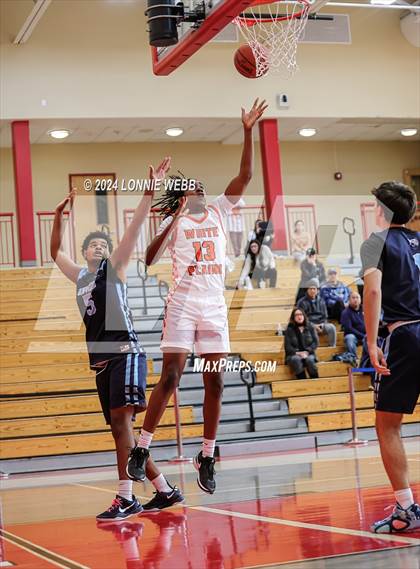 Thumbnail 3 in Suffern vs White Plains (3rd Annual Dom Narcisco Memorial Foundation Invitational) photogallery.