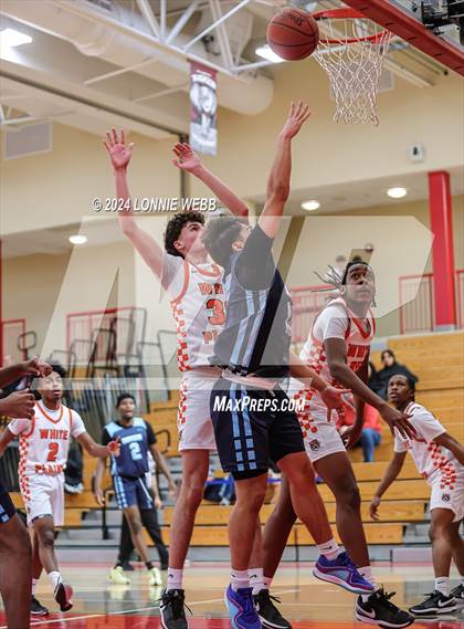 Thumbnail 3 in Suffern vs White Plains (3rd Annual Dom Narcisco Memorial Foundation Invitational) photogallery.