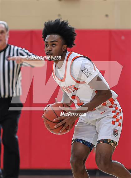 Thumbnail 1 in Suffern vs White Plains (3rd Annual Dom Narcisco Memorial Foundation Invitational) photogallery.