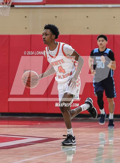 Thumbnail 1 in Suffern vs White Plains (3rd Annual Dom Narcisco Memorial Foundation Invitational) photogallery.