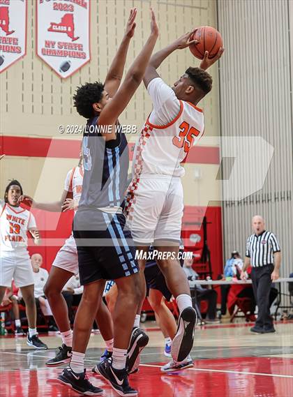Thumbnail 1 in Suffern vs White Plains (3rd Annual Dom Narcisco Memorial Foundation Invitational) photogallery.