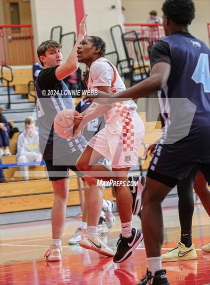 Thumbnail 3 in Suffern vs White Plains (3rd Annual Dom Narcisco Memorial Foundation Invitational) photogallery.