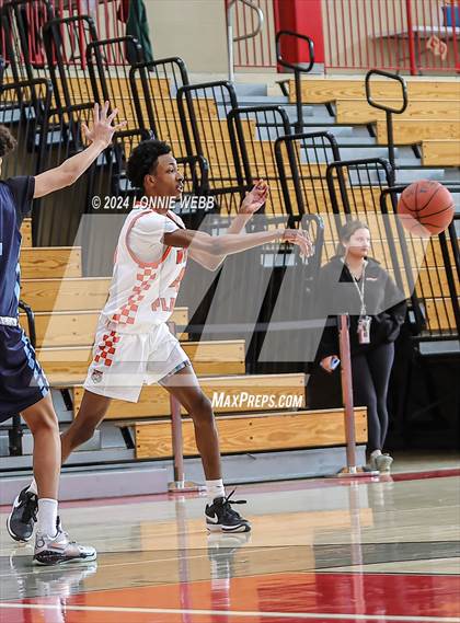 Thumbnail 2 in Suffern vs White Plains (3rd Annual Dom Narcisco Memorial Foundation Invitational) photogallery.