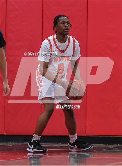 Thumbnail 1 in Suffern vs White Plains (3rd Annual Dom Narcisco Memorial Foundation Invitational) photogallery.