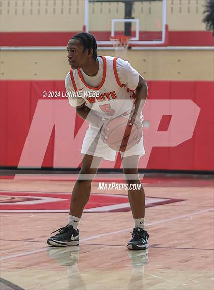 Thumbnail 1 in Suffern vs White Plains (3rd Annual Dom Narcisco Memorial Foundation Invitational) photogallery.