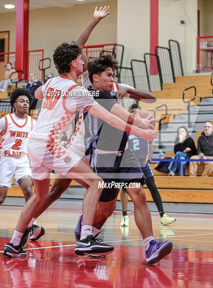 Thumbnail 1 in Suffern vs White Plains (3rd Annual Dom Narcisco Memorial Foundation Invitational) photogallery.