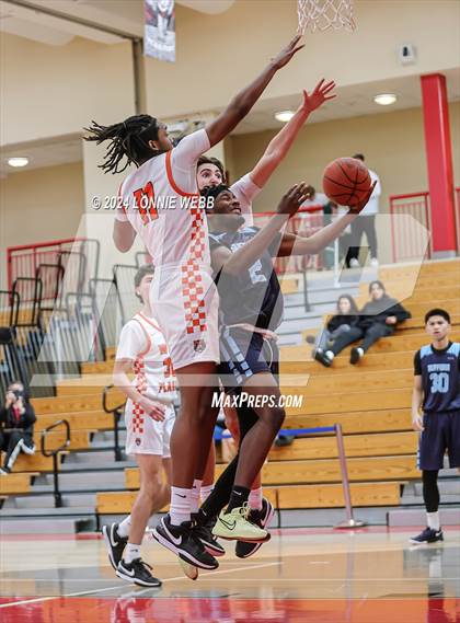 Thumbnail 2 in Suffern vs White Plains (3rd Annual Dom Narcisco Memorial Foundation Invitational) photogallery.