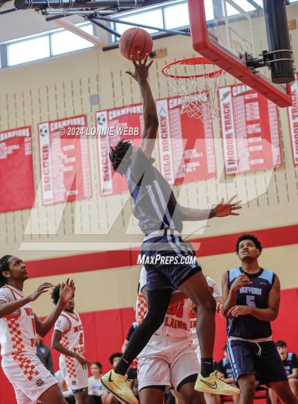 Thumbnail 2 in Suffern vs White Plains (3rd Annual Dom Narcisco Memorial Foundation Invitational) photogallery.