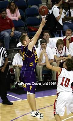 Thumbnail 3 in Escalon vs. Ripon (D4 Sec. Final)#2 photogallery.