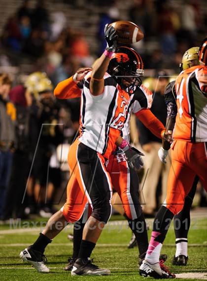 Thumbnail 1 in Haltom @ Fossil Ridge photogallery.
