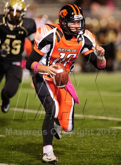 Thumbnail 1 in Haltom @ Fossil Ridge photogallery.