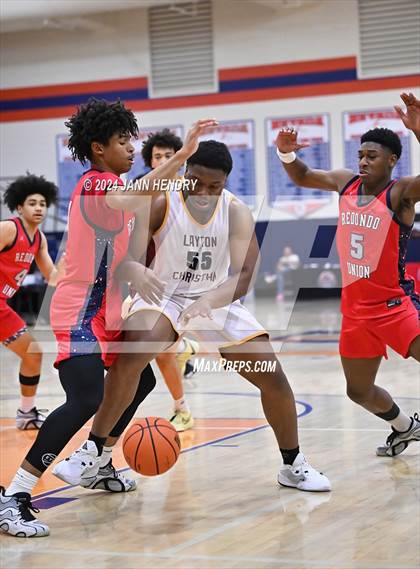 Thumbnail 3 in Layton Christian Academy vs. Redondo Union (Tarkanian Classic) photogallery.