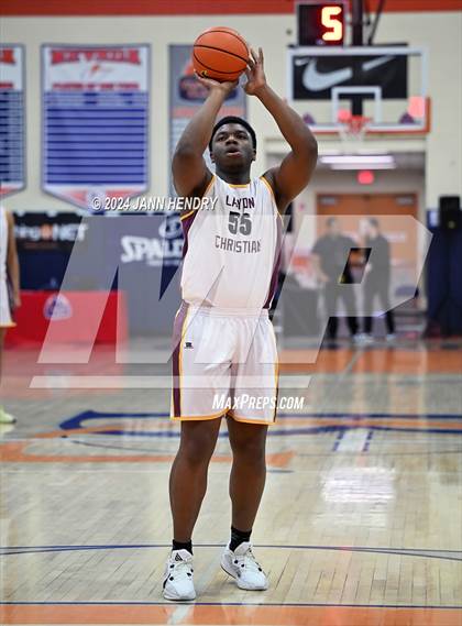 Thumbnail 3 in Layton Christian Academy vs. Redondo Union (Tarkanian Classic) photogallery.