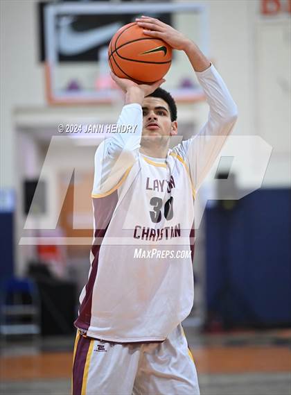 Thumbnail 3 in Layton Christian Academy vs. Redondo Union (Tarkanian Classic) photogallery.