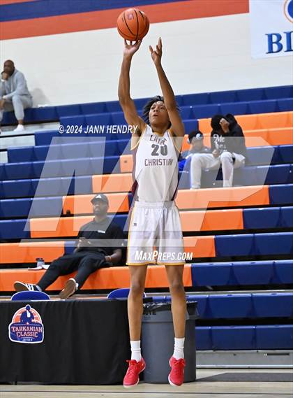 Thumbnail 2 in Layton Christian Academy vs. Redondo Union (Tarkanian Classic) photogallery.
