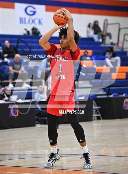 Thumbnail 1 in Layton Christian Academy vs. Redondo Union (Tarkanian Classic) photogallery.