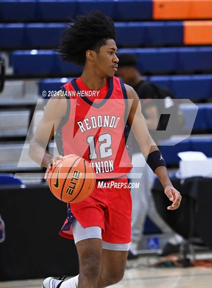 Thumbnail 3 in Layton Christian Academy vs. Redondo Union (Tarkanian Classic) photogallery.