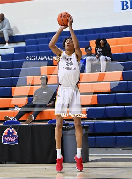 Thumbnail 1 in Layton Christian Academy vs. Redondo Union (Tarkanian Classic) photogallery.