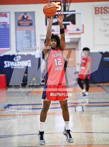 Thumbnail 3 in Layton Christian Academy vs. Redondo Union (Tarkanian Classic) photogallery.