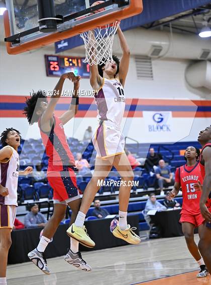 Thumbnail 1 in Layton Christian Academy vs. Redondo Union (Tarkanian Classic) photogallery.