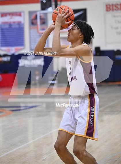 Thumbnail 3 in Layton Christian Academy vs. Redondo Union (Tarkanian Classic) photogallery.