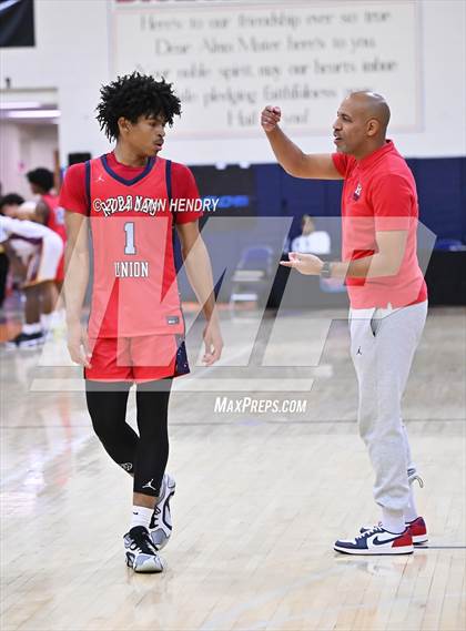 Thumbnail 1 in Layton Christian Academy vs. Redondo Union (Tarkanian Classic) photogallery.