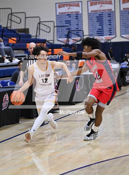 Thumbnail 2 in Layton Christian Academy vs. Redondo Union (Tarkanian Classic) photogallery.