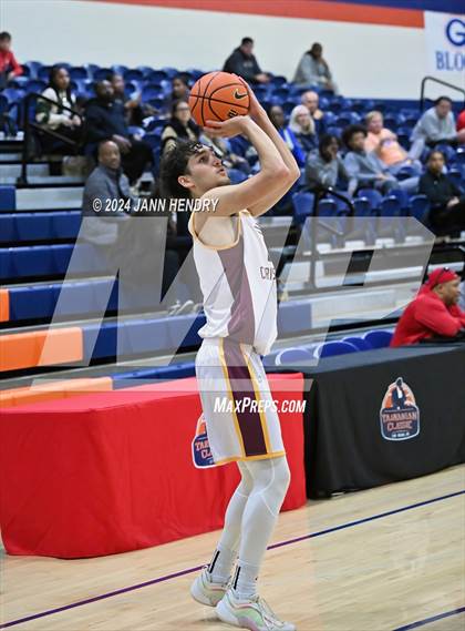 Thumbnail 1 in Layton Christian Academy vs. Redondo Union (Tarkanian Classic) photogallery.
