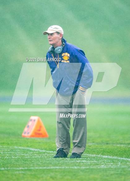Thumbnail 2 in Lake Region @ Cheverus (MPA 8 Man Large Regional Semi-final) photogallery.