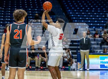 Thumbnail 1 in Loveland vs Mt. Healthy (Holiday Hardwood Classic) photogallery.