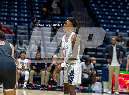 Thumbnail 3 in Loveland vs Mt. Healthy (Holiday Hardwood Classic) photogallery.