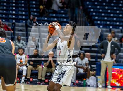 Thumbnail 2 in Loveland vs Mt. Healthy (Holiday Hardwood Classic) photogallery.