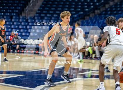 Thumbnail 3 in Loveland vs Mt. Healthy (Holiday Hardwood Classic) photogallery.