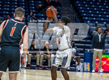 Thumbnail 1 in Loveland vs Mt. Healthy (Holiday Hardwood Classic) photogallery.