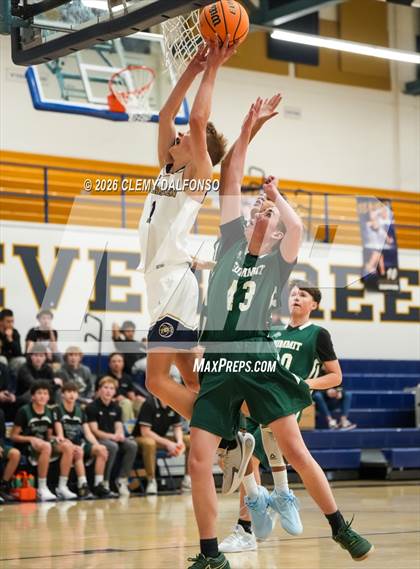 Thumbnail 2 in FR: Summit @ Summit photogallery.