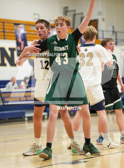 Thumbnail 1 in FR: Summit @ Summit photogallery.