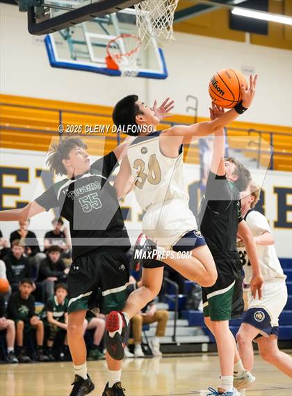 Thumbnail 2 in FR: Summit @ Summit photogallery.