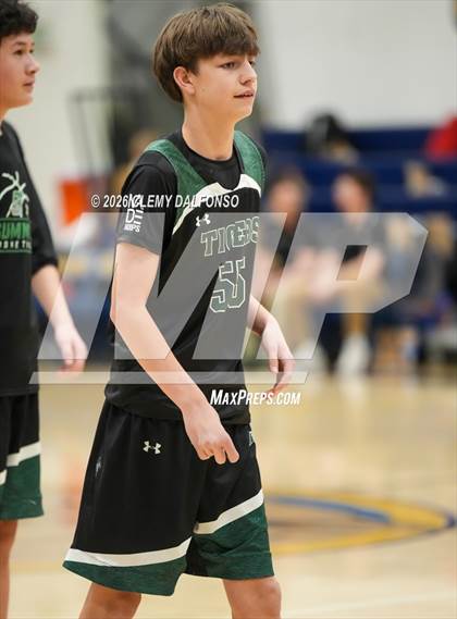 Thumbnail 3 in FR: Summit @ Summit photogallery.