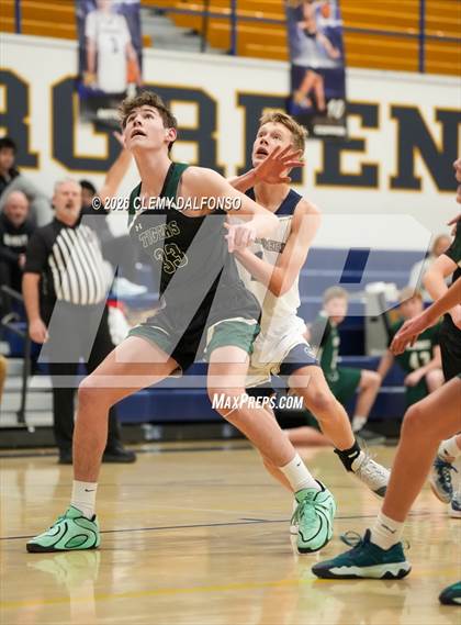 Thumbnail 3 in FR: Summit @ Summit photogallery.