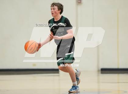 Thumbnail 1 in FR: Summit @ Summit photogallery.